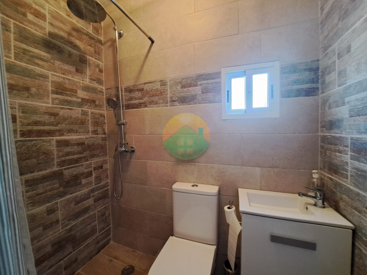 4 Bedroom Terraced For Sale