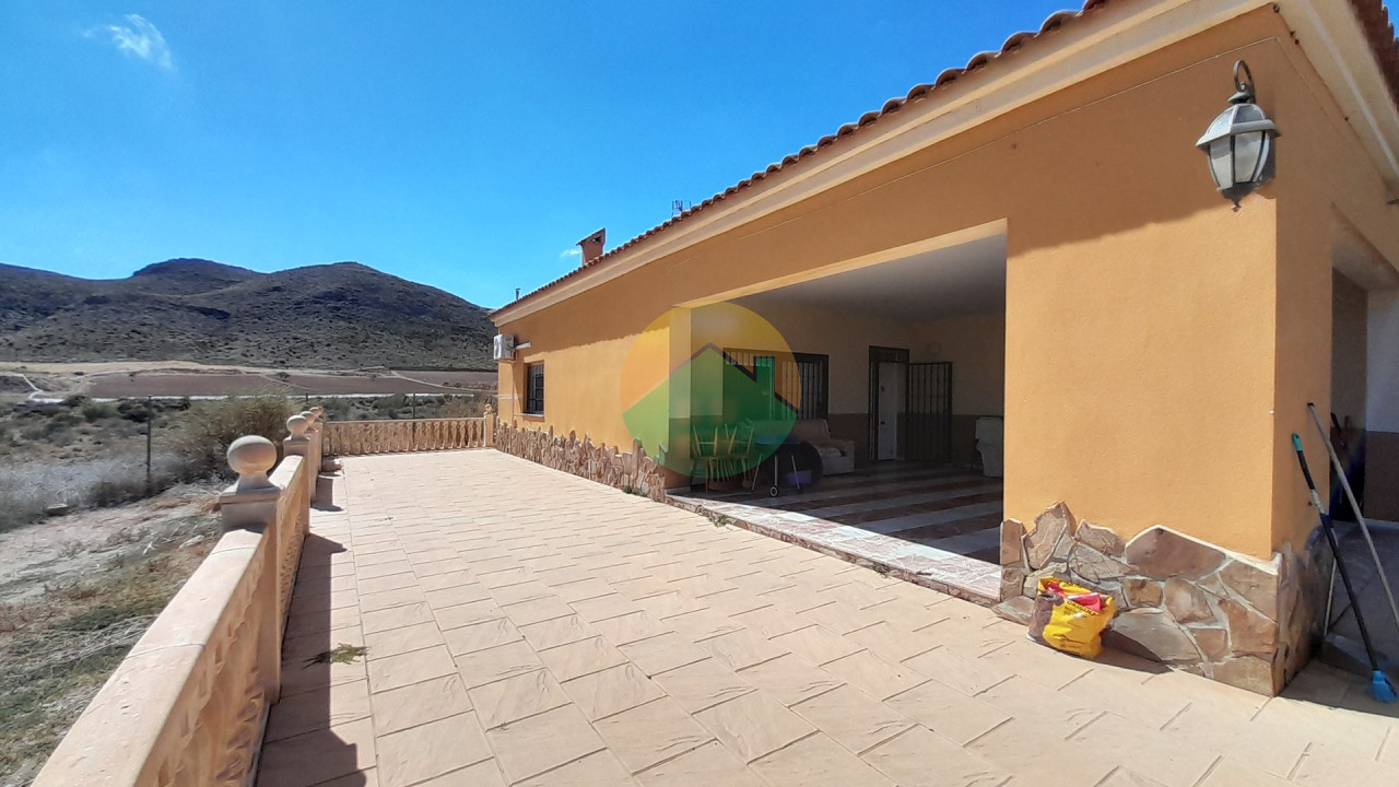 4 Bedroom Detached For Sale