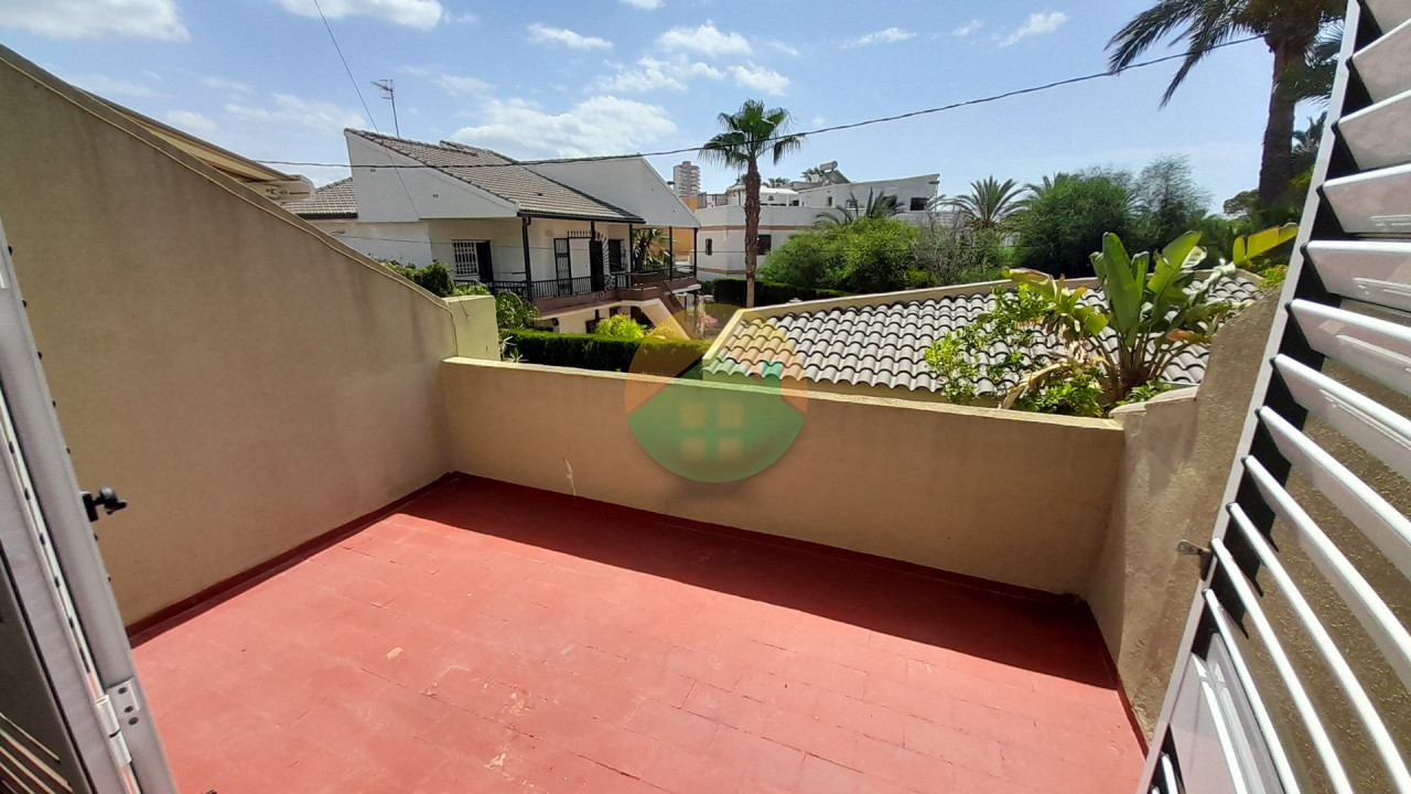 3 bedroom Terraced Duplex For Sale