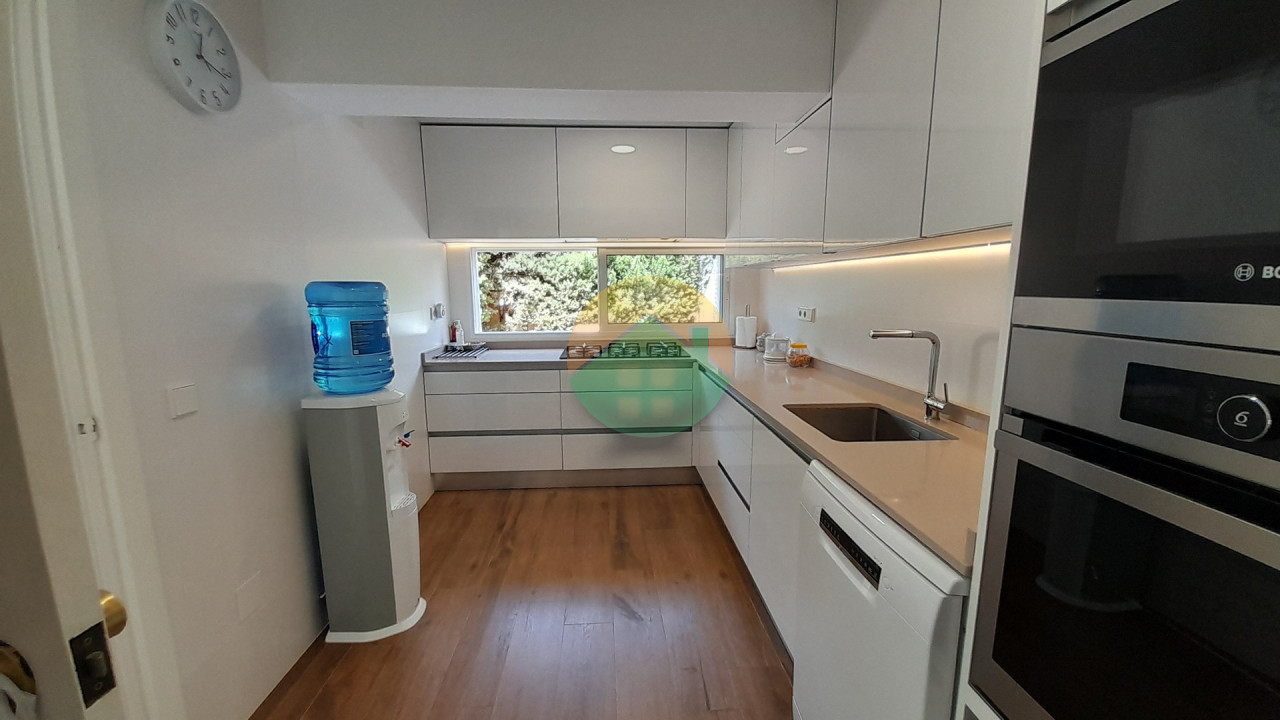 3 bedroom Terraced Duplex For Sale