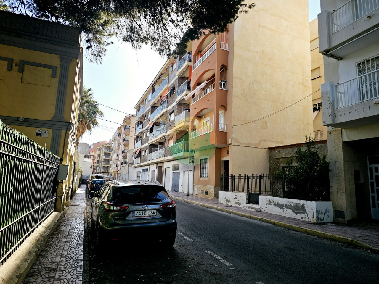 3 Bedroom Apartment For Sale