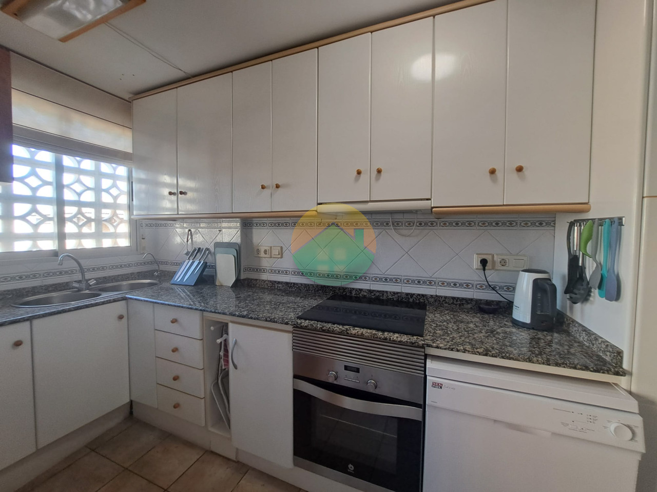 3 Bedroom Apartment For Sale