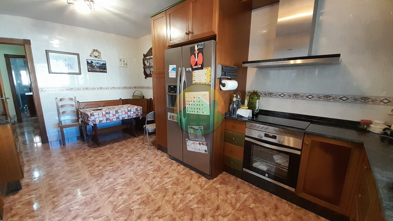 5 Bedroom Detached Villa For Sale