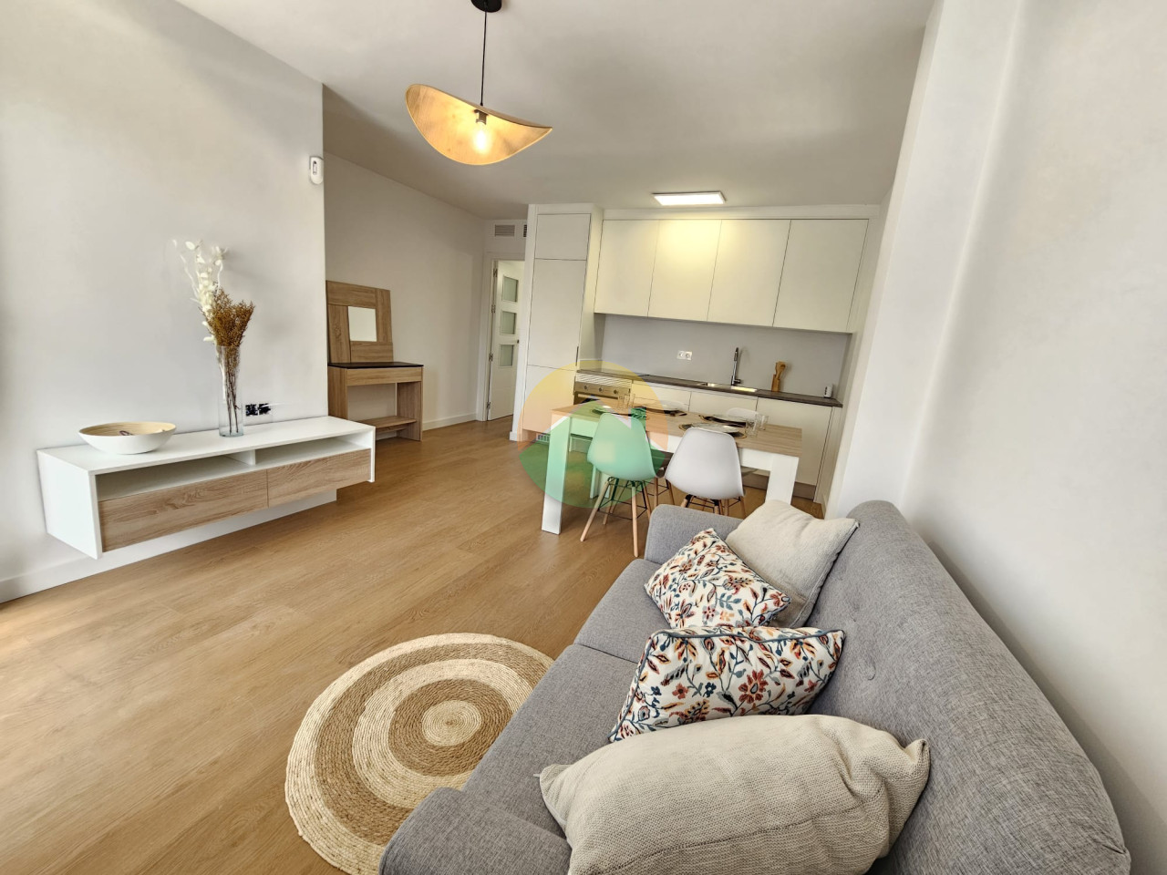 2 Bedroom Apartments For Sale