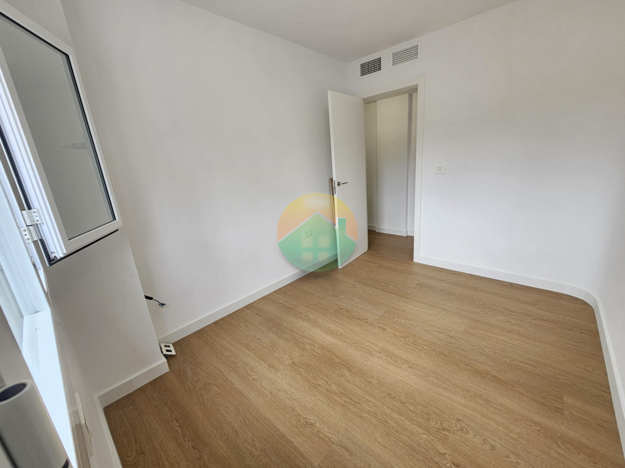 2 Bedroom Apartments For Sale