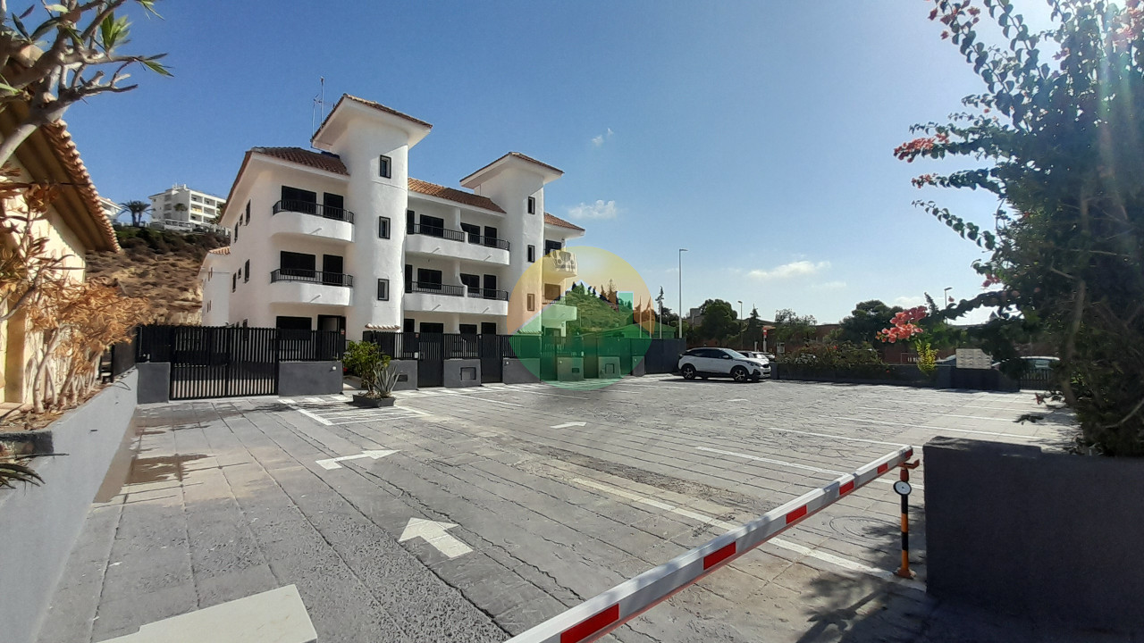 2 Bedroom Apartments For Sale