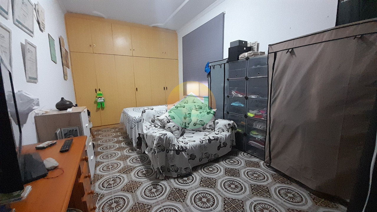 3 Bedroom Country House For Sale