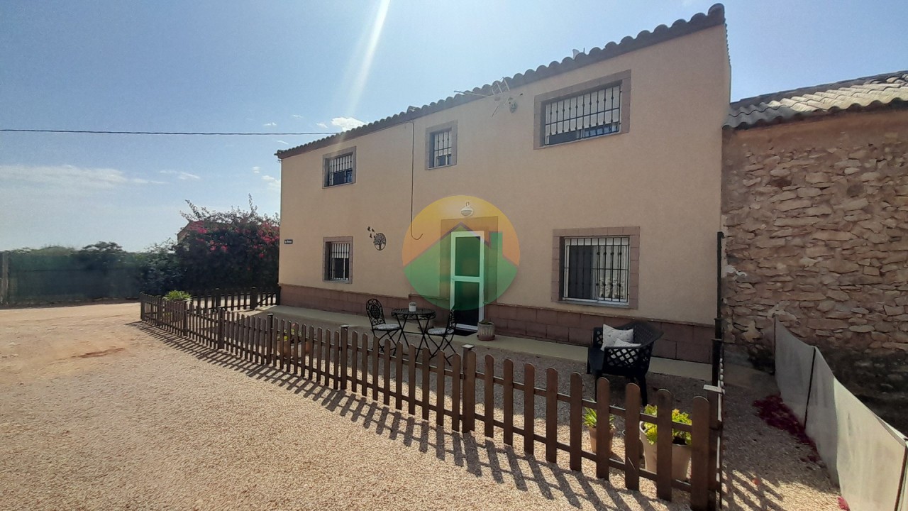 3 Bedroom Semi-Detached For Sale