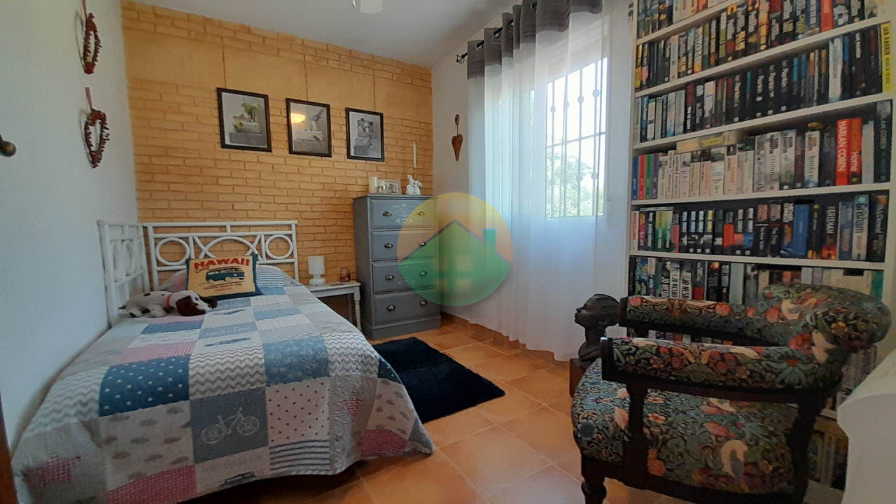3 Bedroom Semi-Detached For Sale