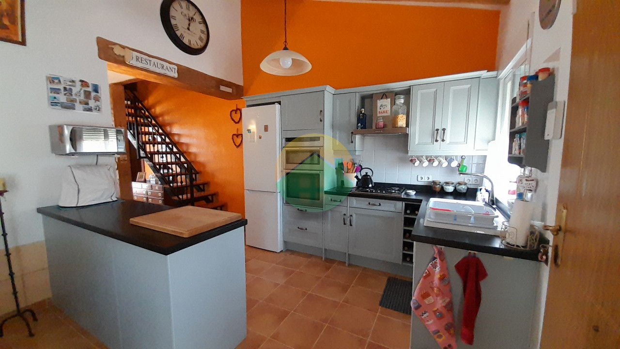 3 Bedroom Semi-Detached For Sale