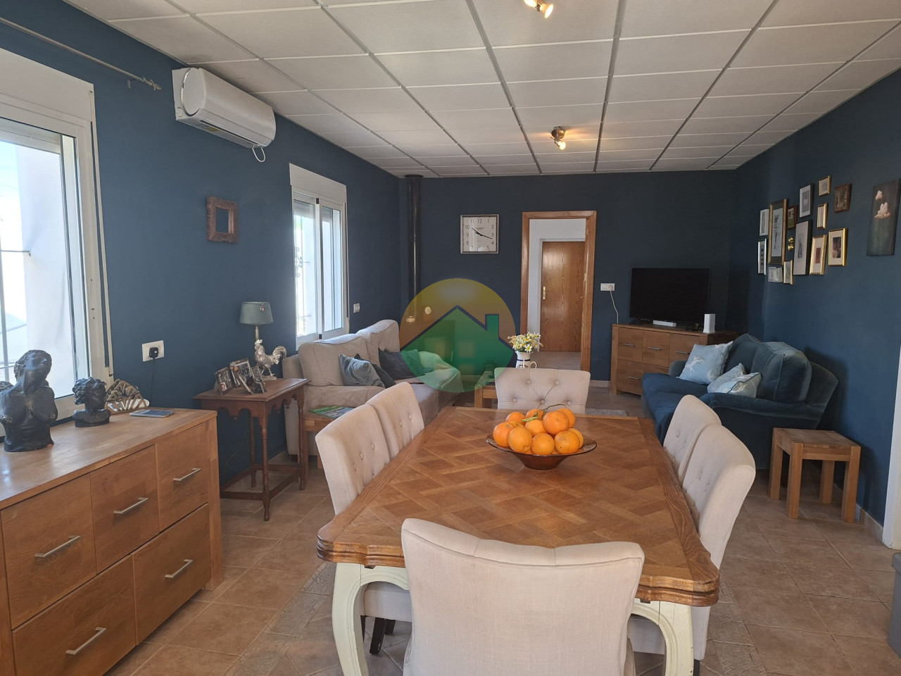 5 Bedroom Country house For Sale