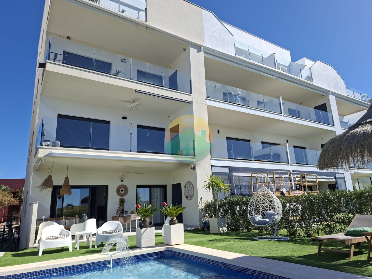 2 Bedroom Corner Apartment For Sale