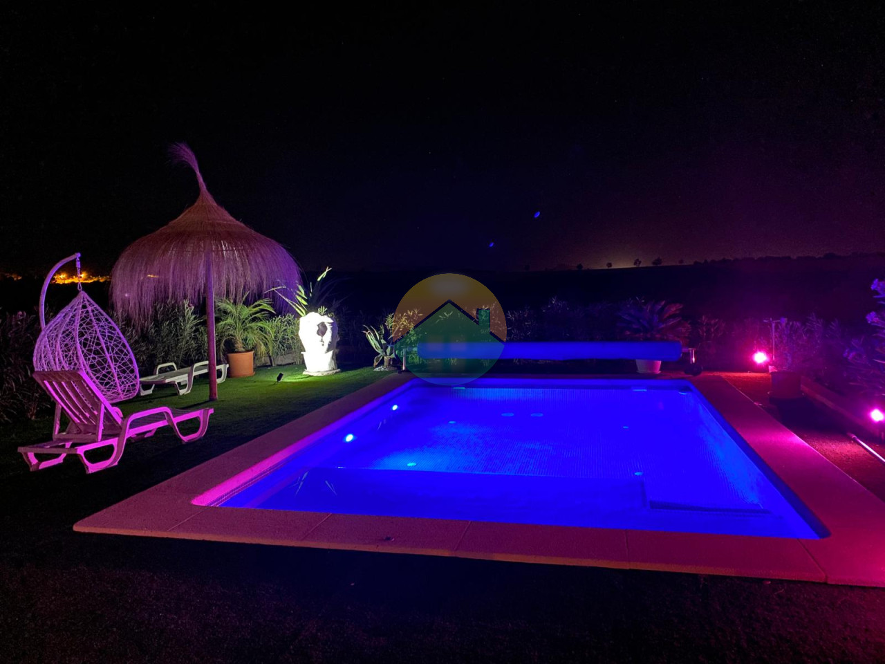 2 Bedroom Corner Apartment For Sale