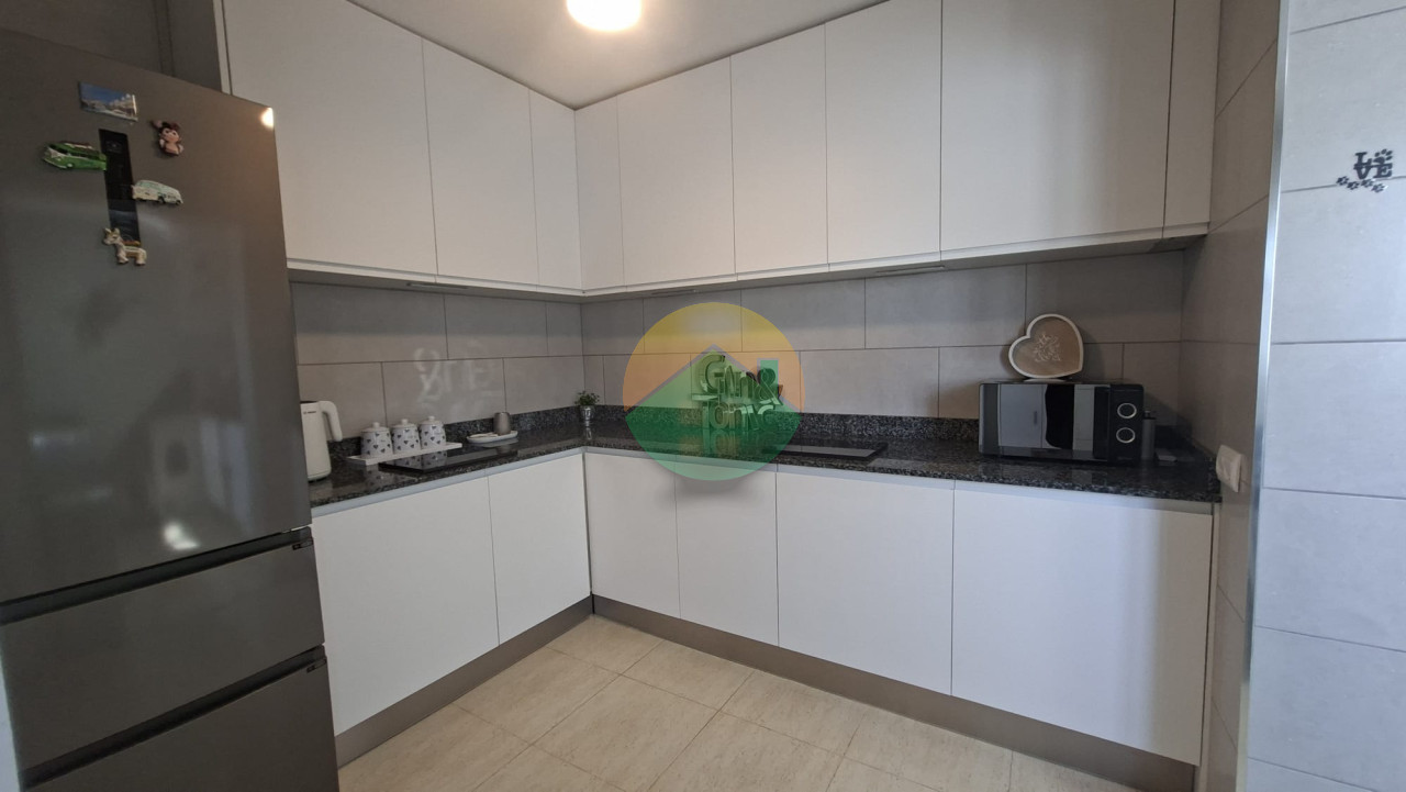 1 Bedroom Semi-Detached Villa For Sale