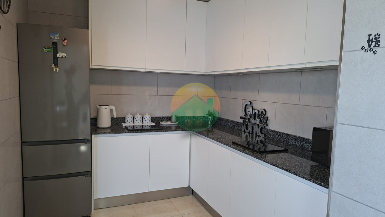 1 Bedroom Semi-Detached Villa For Sale