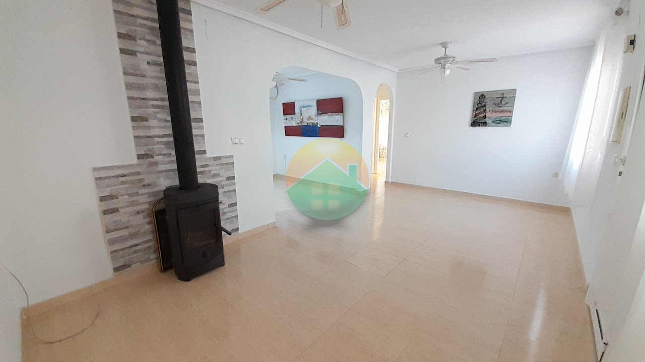 2 Bedroom Terraced For Sale