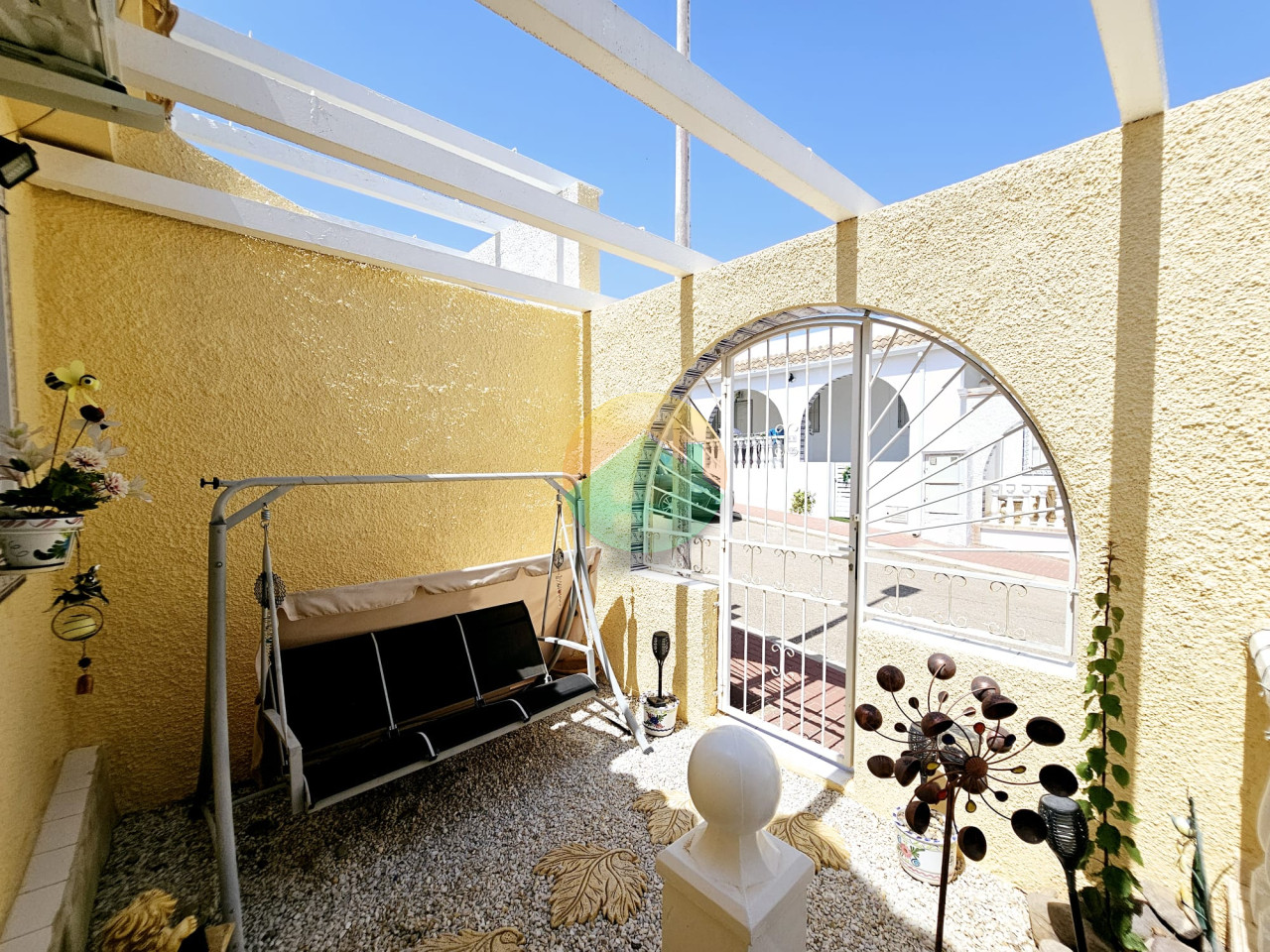3 Bedroom Terraced For Sale