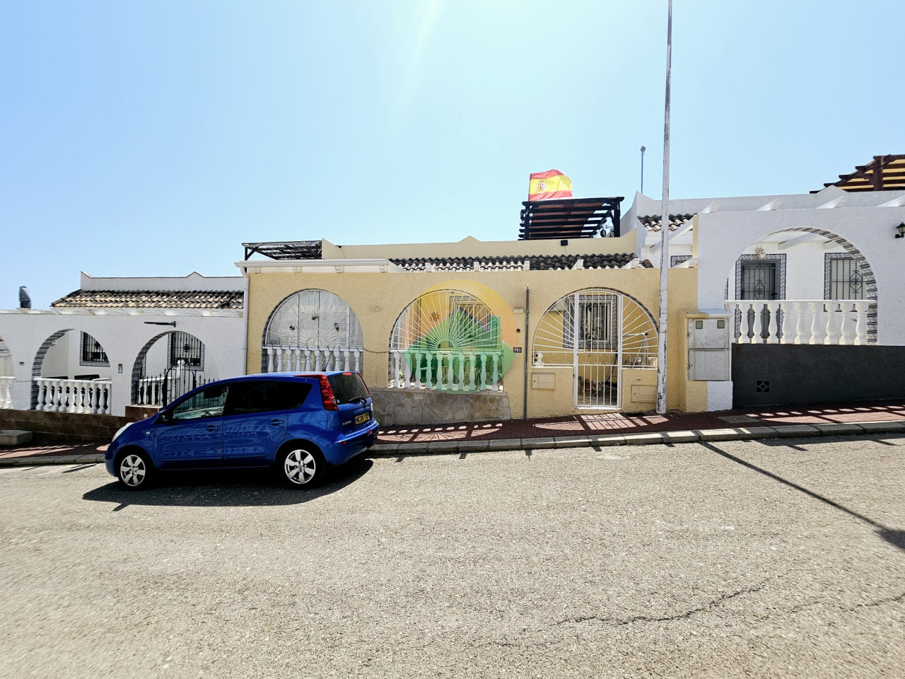 3 Bedroom Terraced For Sale