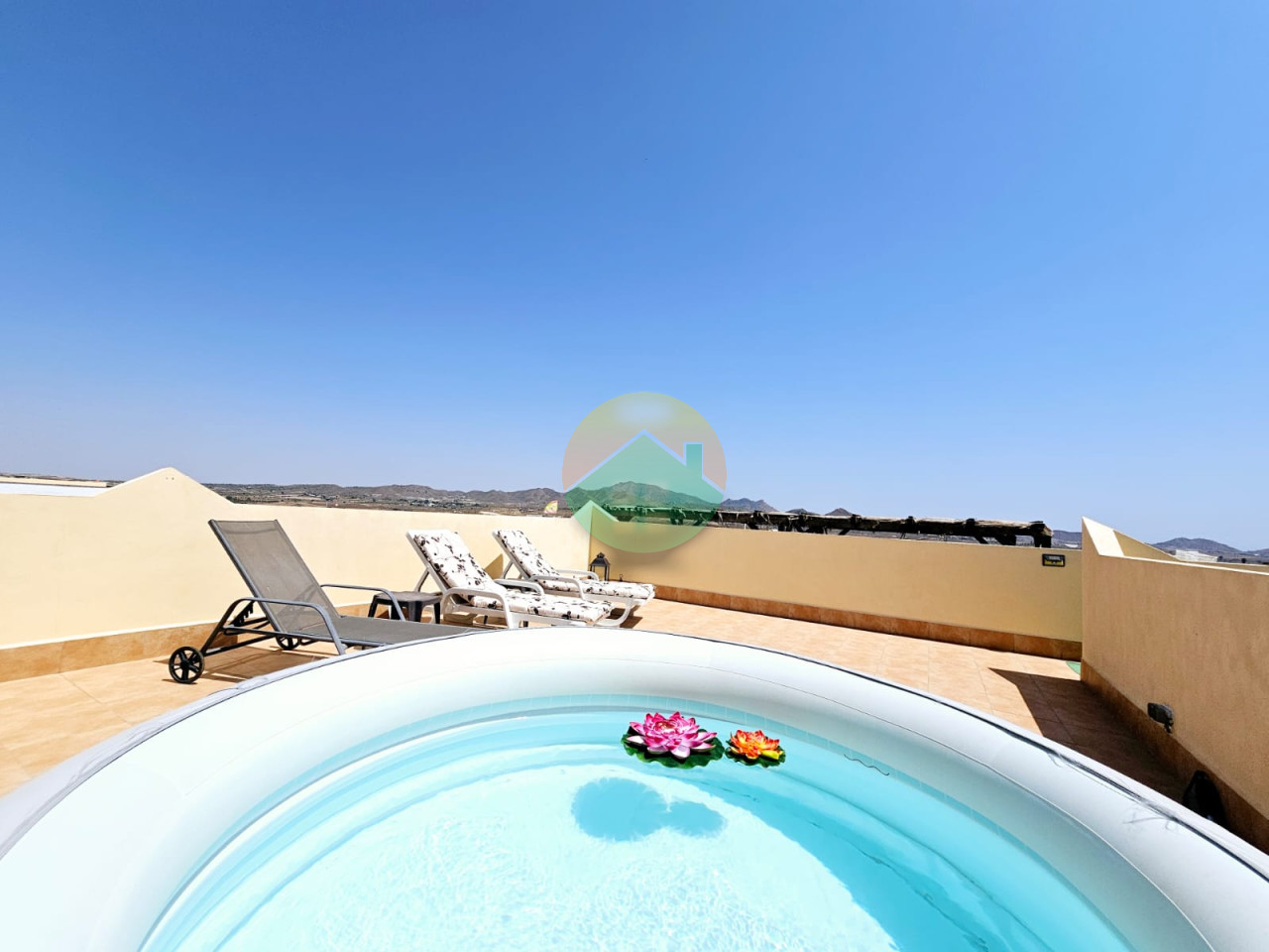 3 Bedroom Terraced For Sale