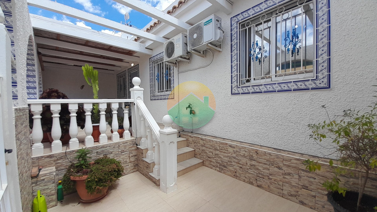 2 Bedroom Terraced For Sale