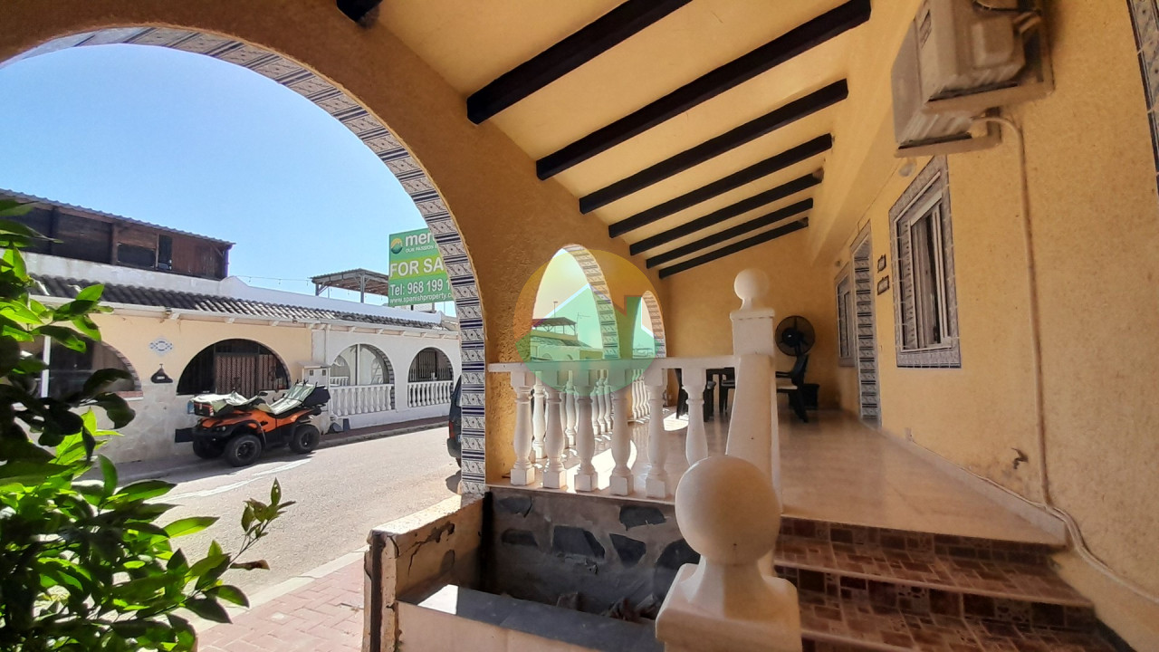 3 Bedroom Terraced For Sale