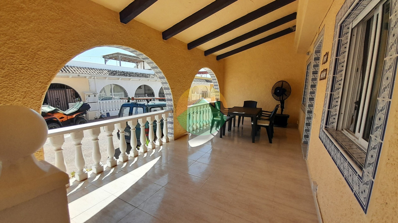 3 Bedroom Terraced For Sale