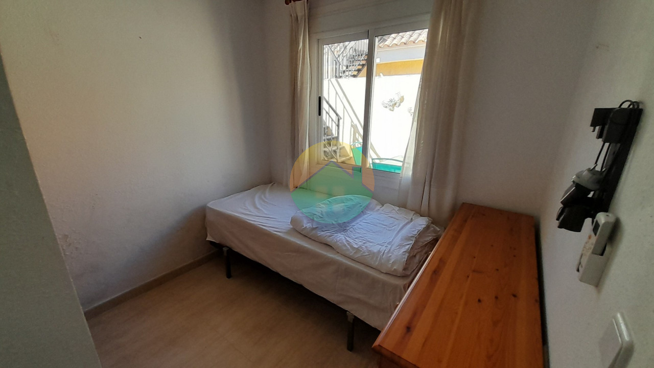 3 Bedroom Terraced For Sale