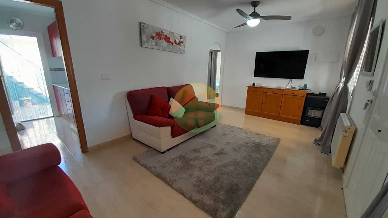 3 Bedroom Terraced For Sale