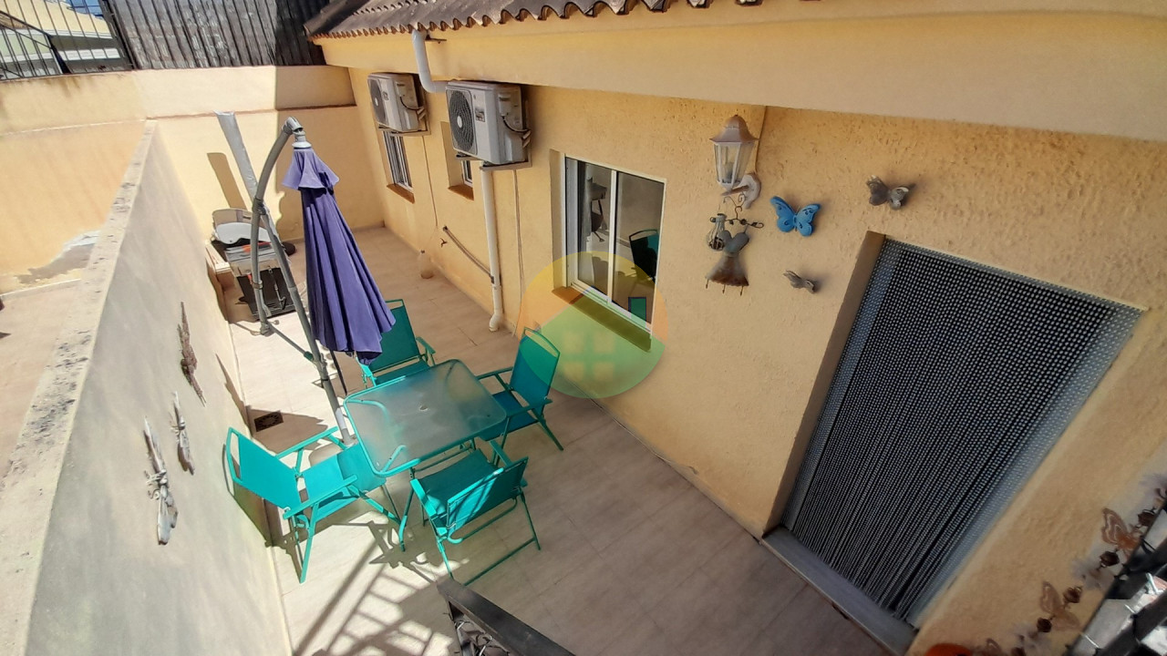 3 Bedroom Terraced For Sale