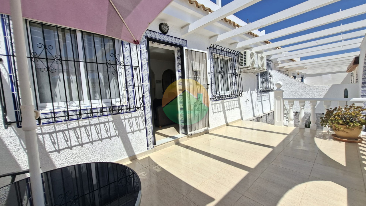 2 Bedroom Terraced For Sale