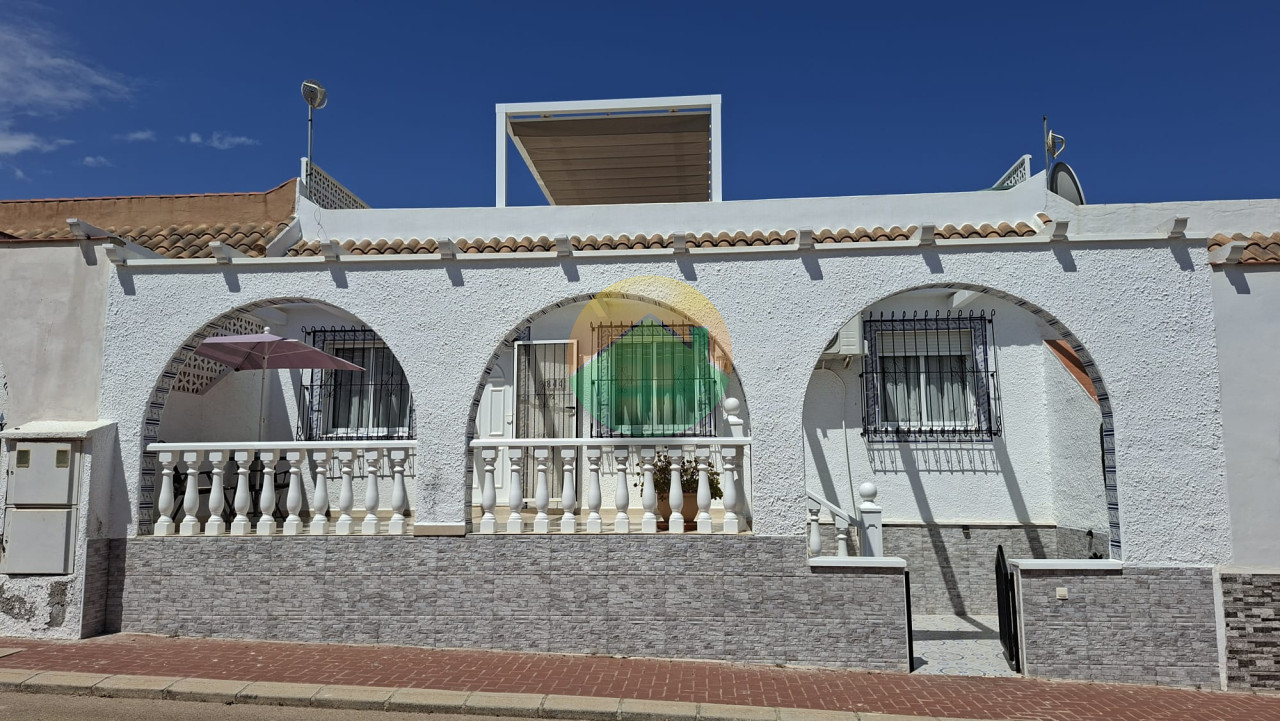 2 Bedroom Terraced For Sale