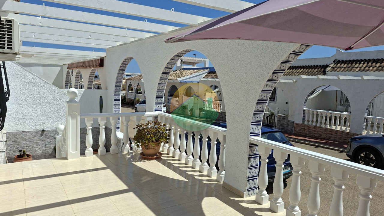 2 Bedroom Terraced For Sale