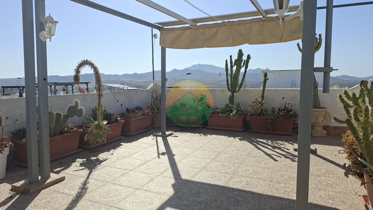 2 Bedroom Semi-Detached For Sale