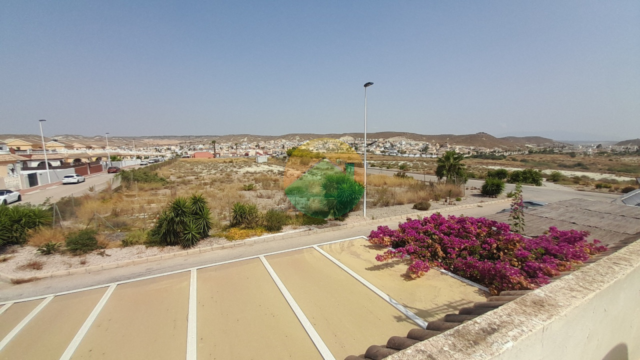 2 Bedroom Semi-Detached For Sale