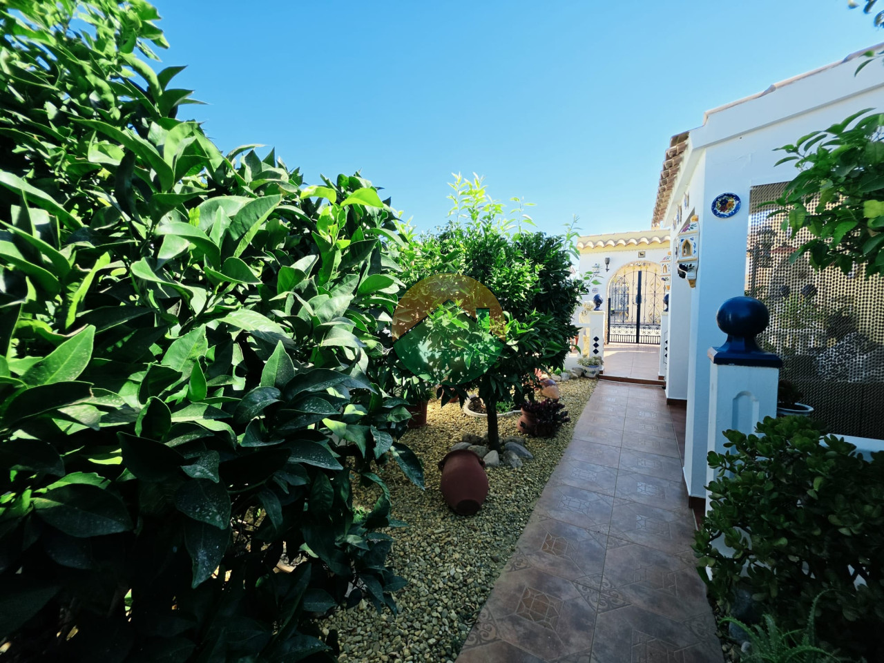 2 Bedroom Semi-Detached For Sale