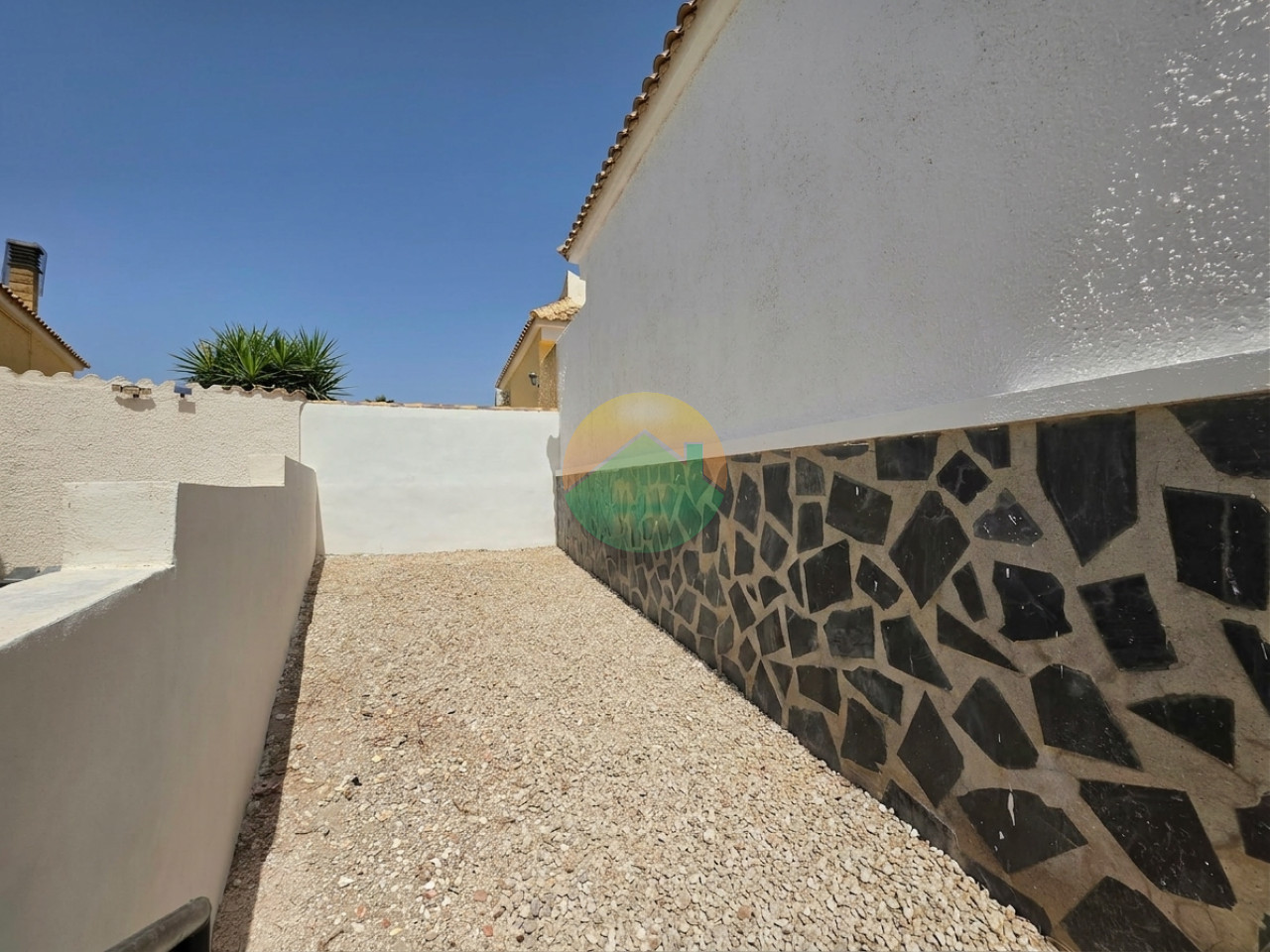 2 Bedroom Semi-Detached For Sale