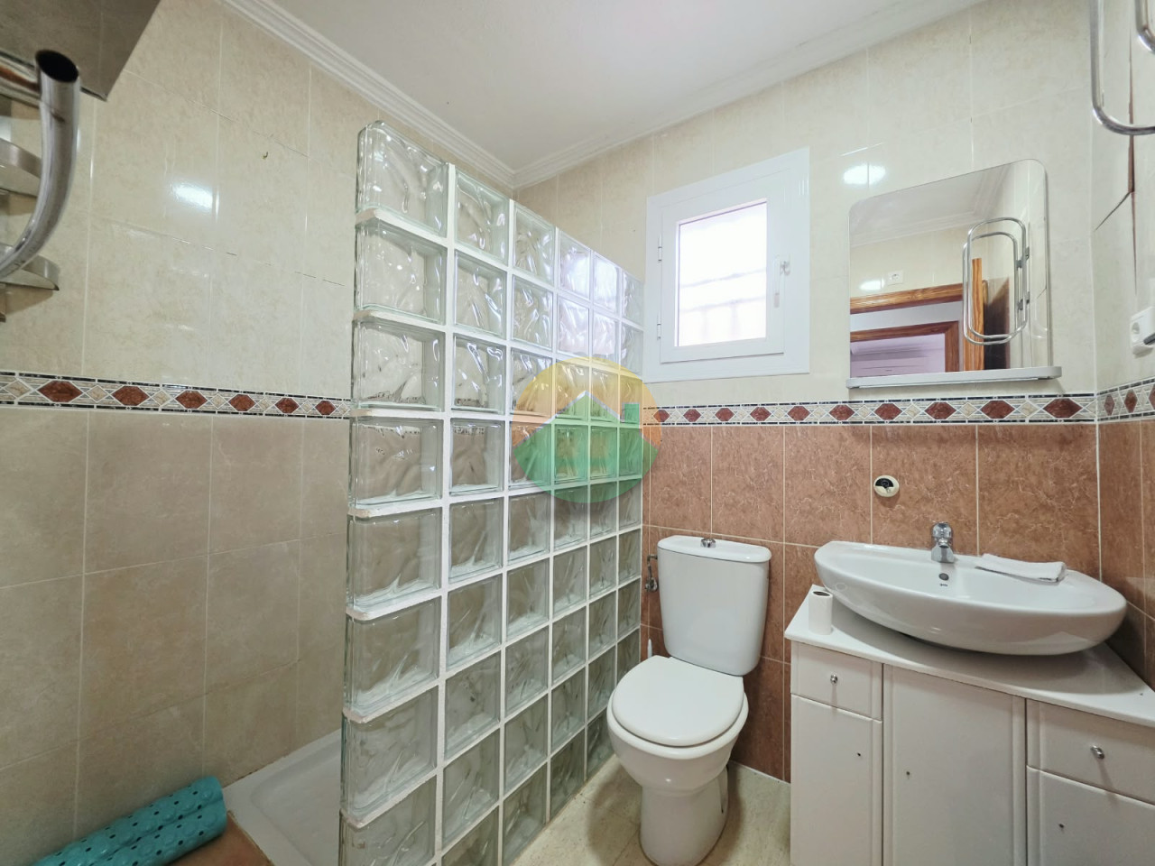 3 Bedroom Terraced For Sale