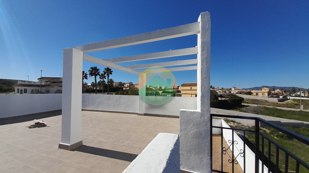 2 Bedroom Detached For Sale