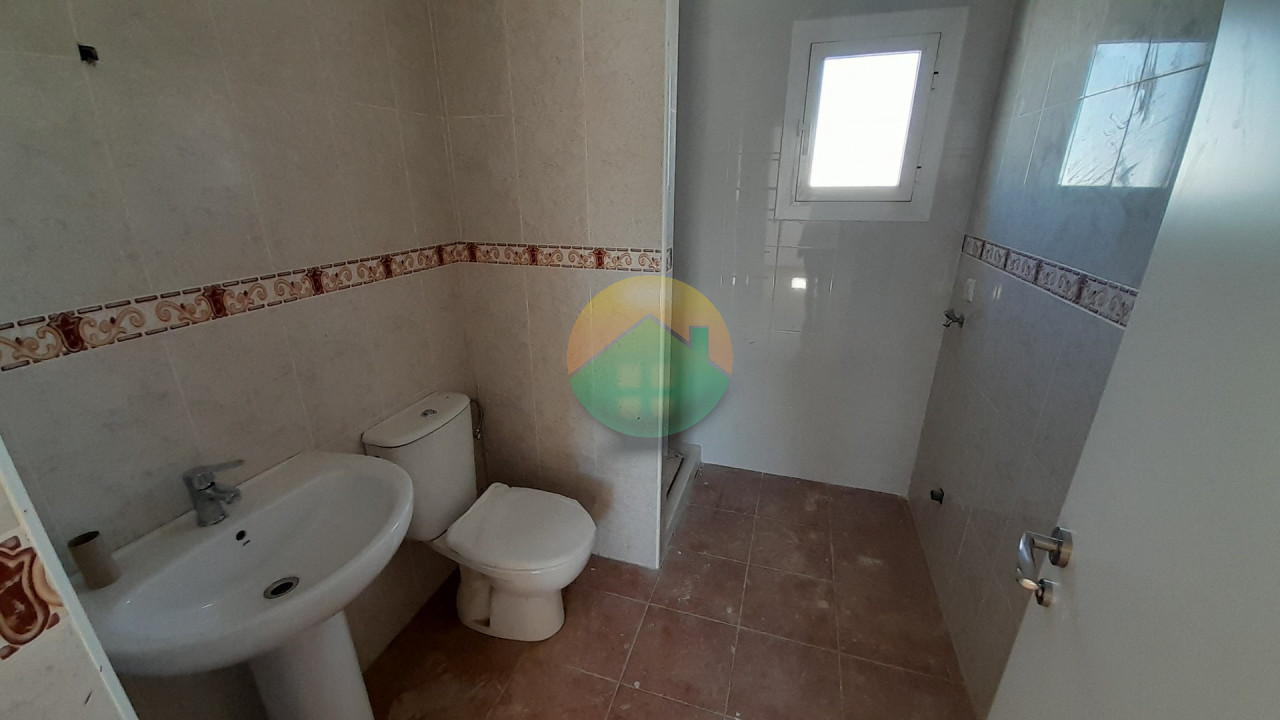 2 Bedroom Detached For Sale