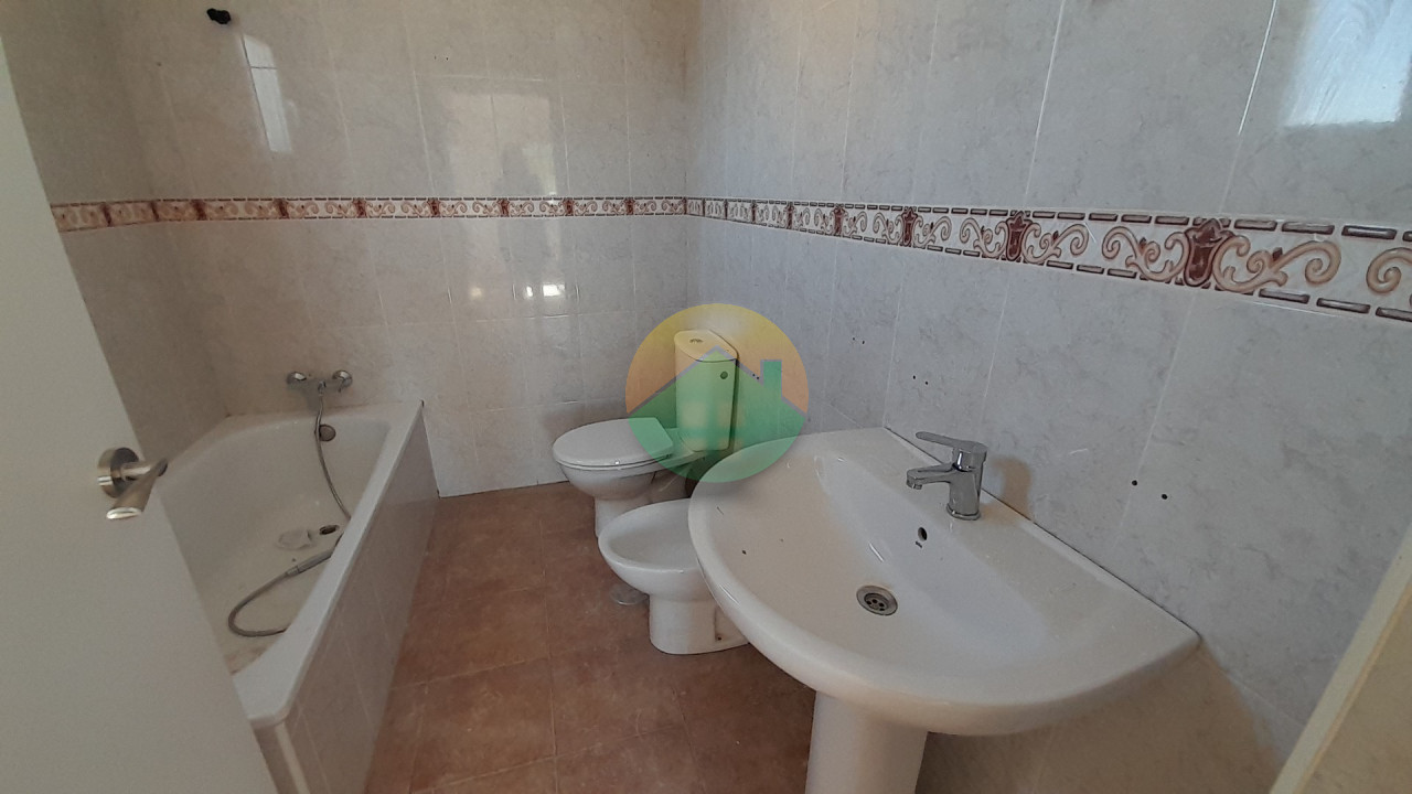 2 Bedroom Detached For Sale