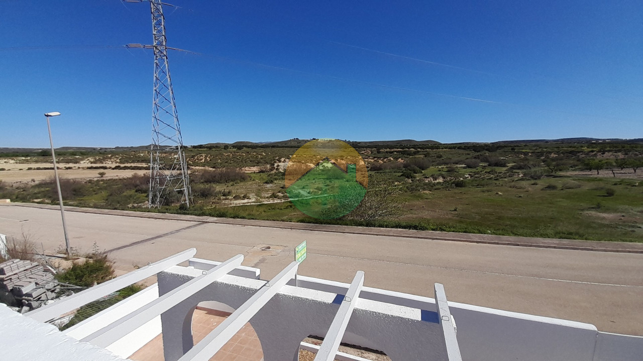 2 Bedroom Detached For Sale