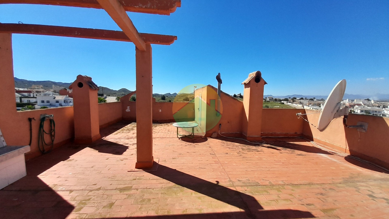 2 Bedroom Detached For sale