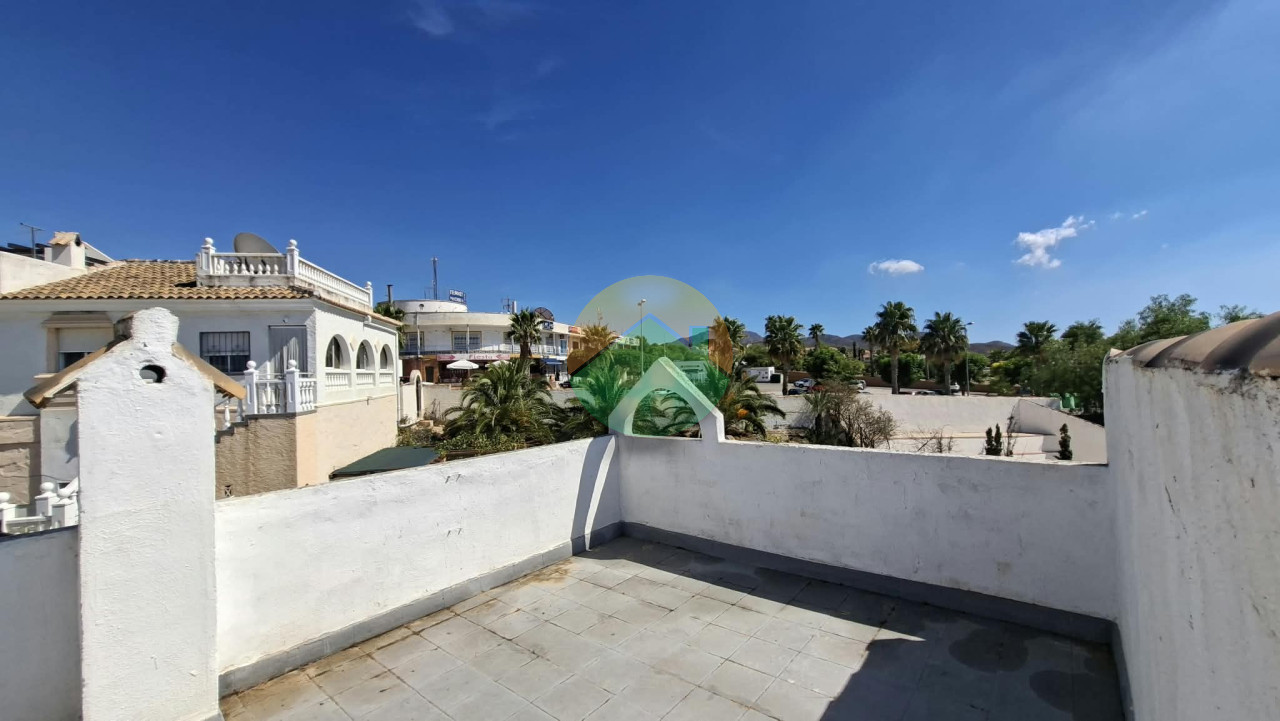2 Bedroom Detached For sale