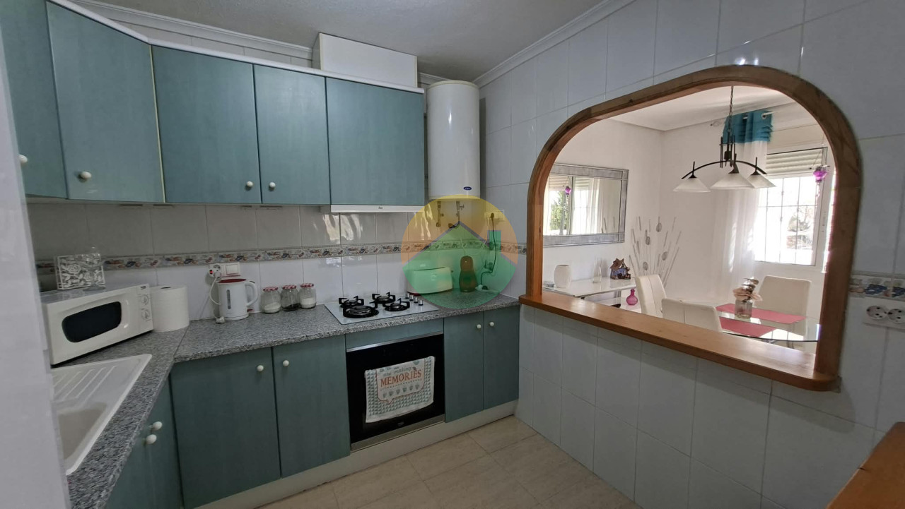 2 Bedroom Detached For sale