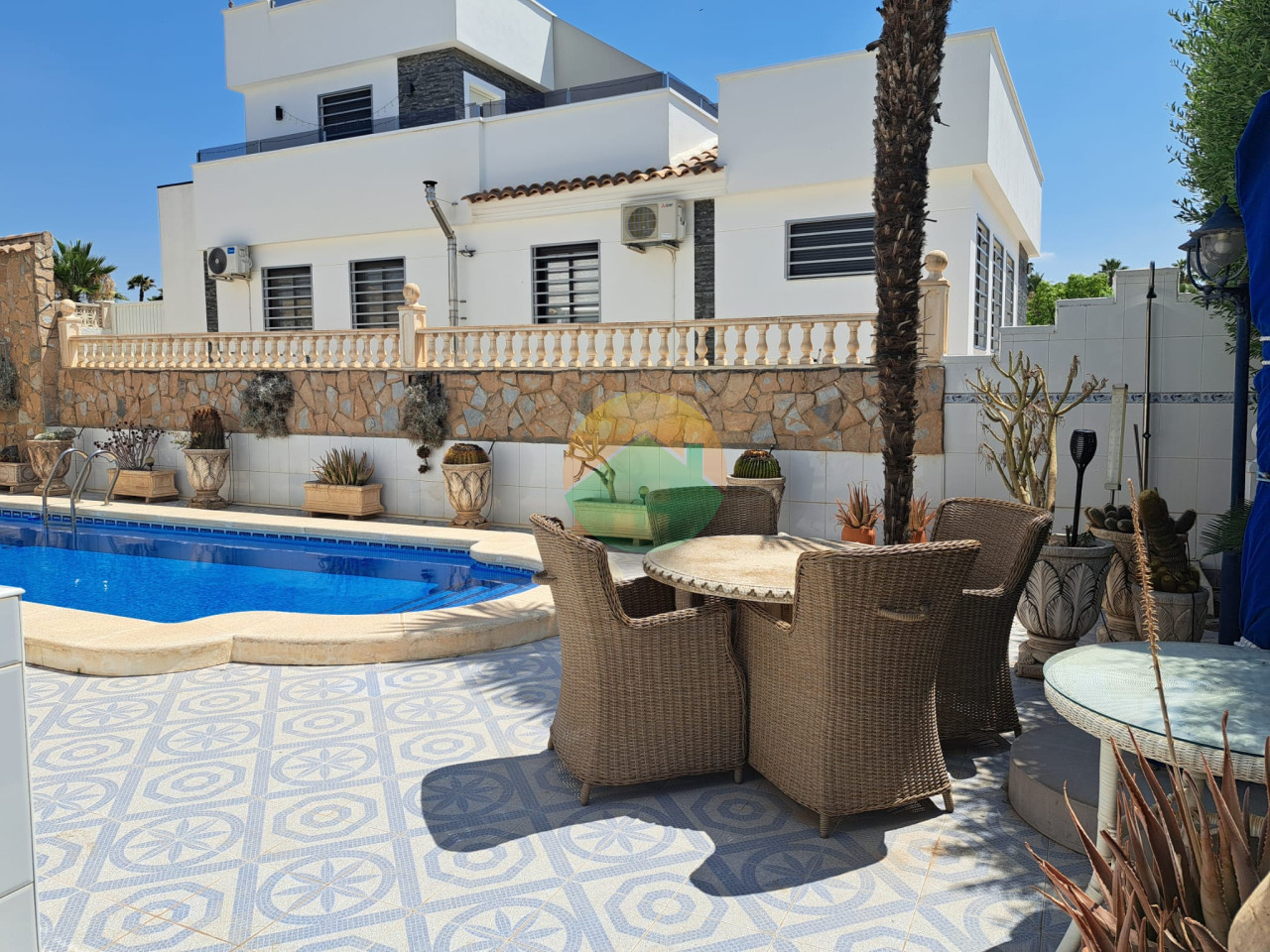 3 Bedroom Detached For Sale