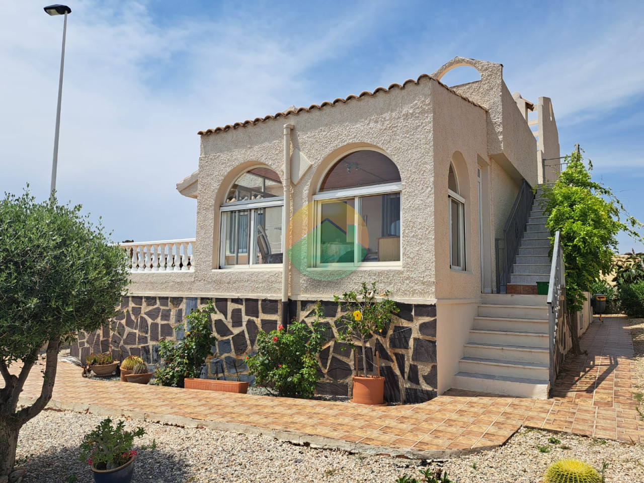 2 Bedroom Detached For Sale