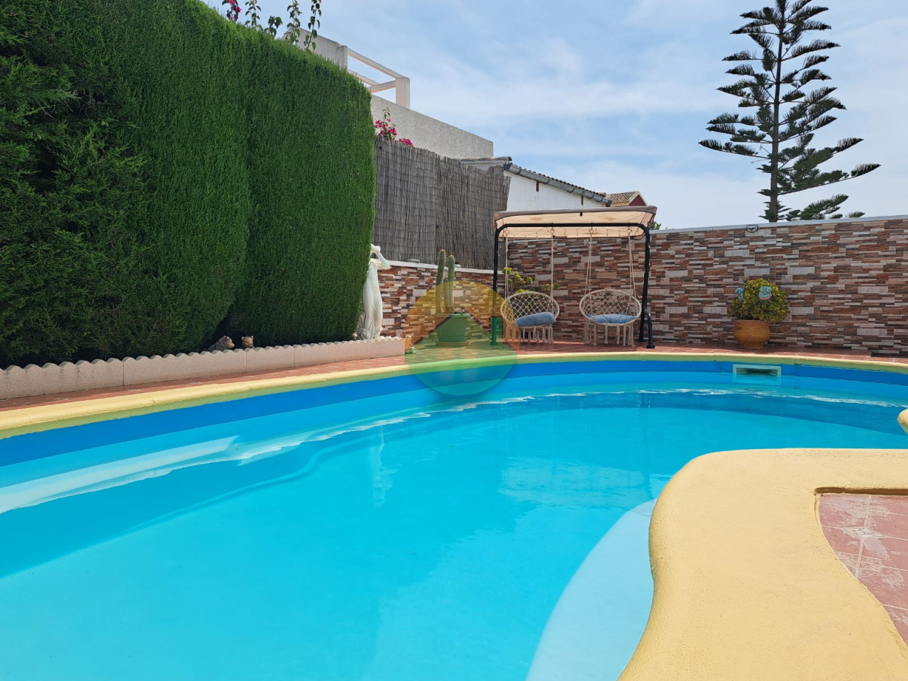 3 Bedroom Detached For Sale