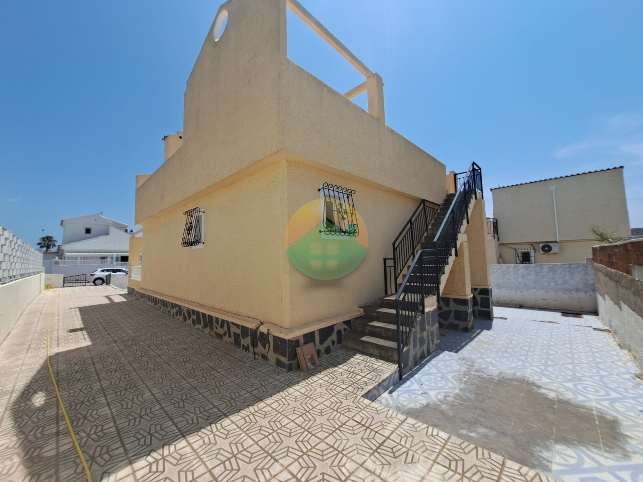 2 Bedroom Detached For Sale