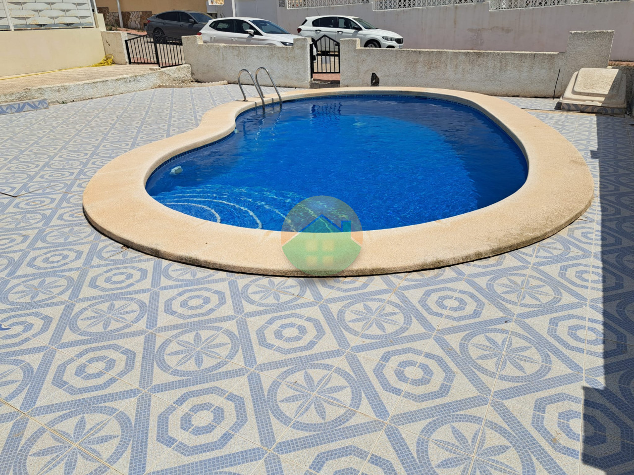 2 Bedroom Detached For Sale