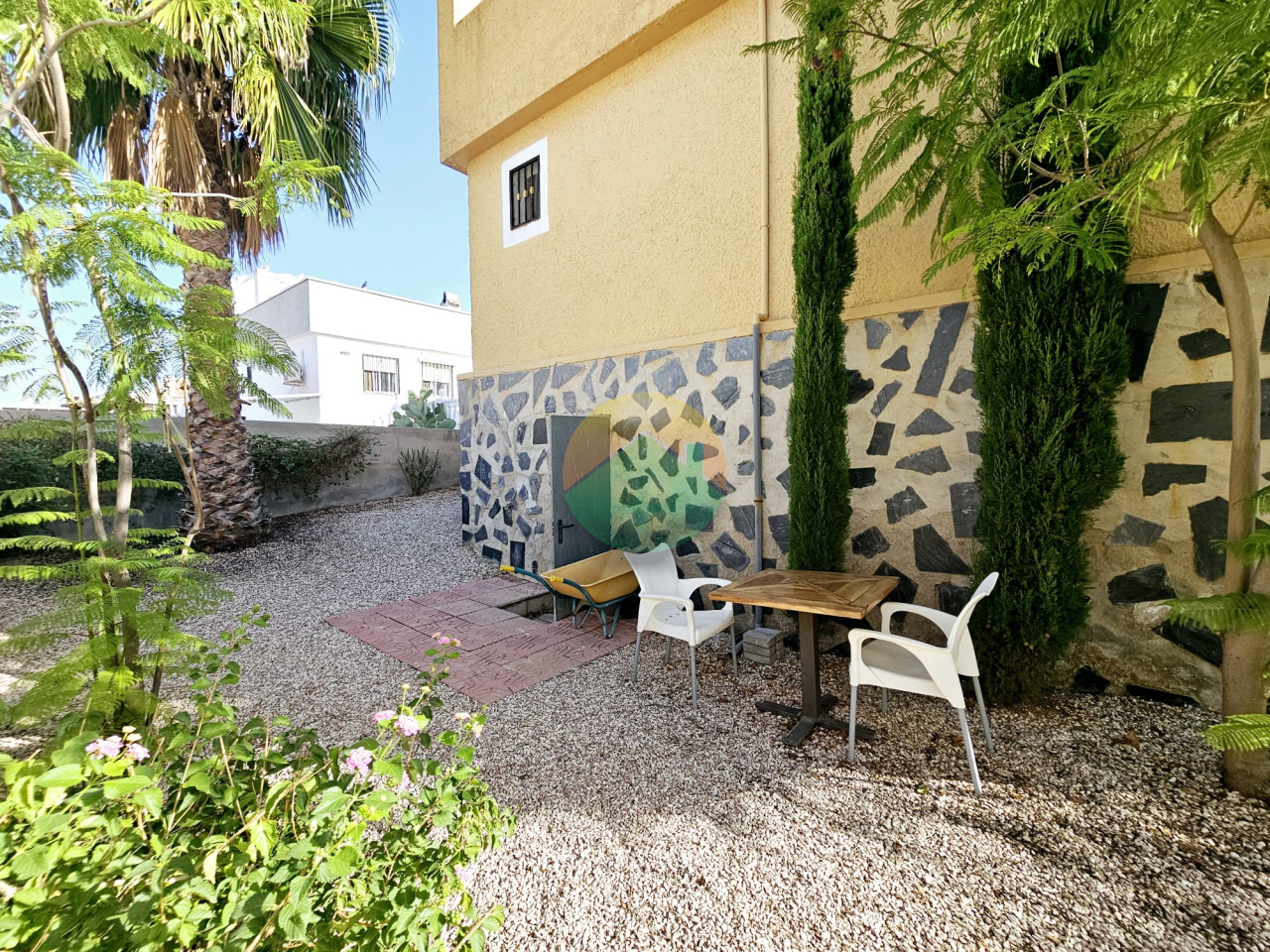 2 Bedroom Detached For Sale